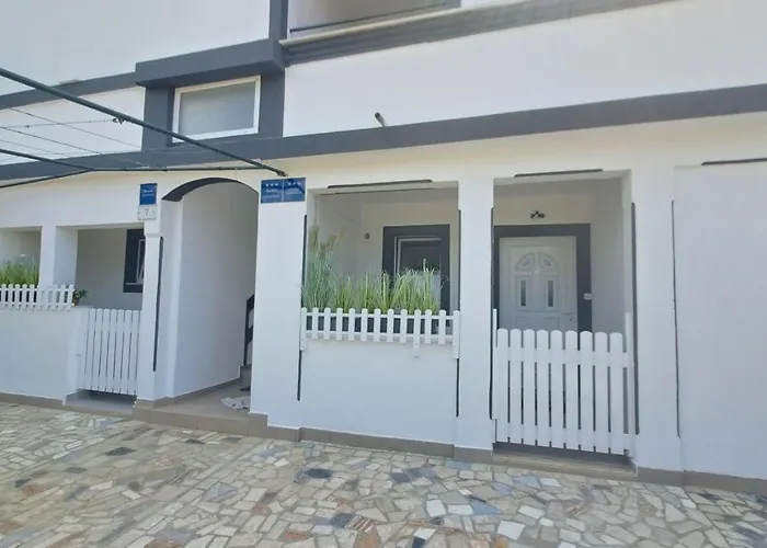 Apartment Mirko