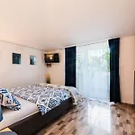 Mirko Appartement *